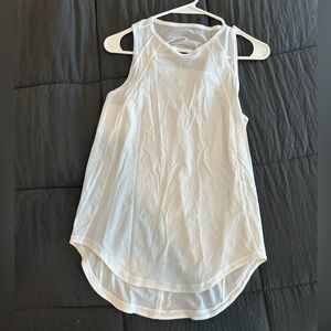 Lululemon white tank sz 4, worn twice